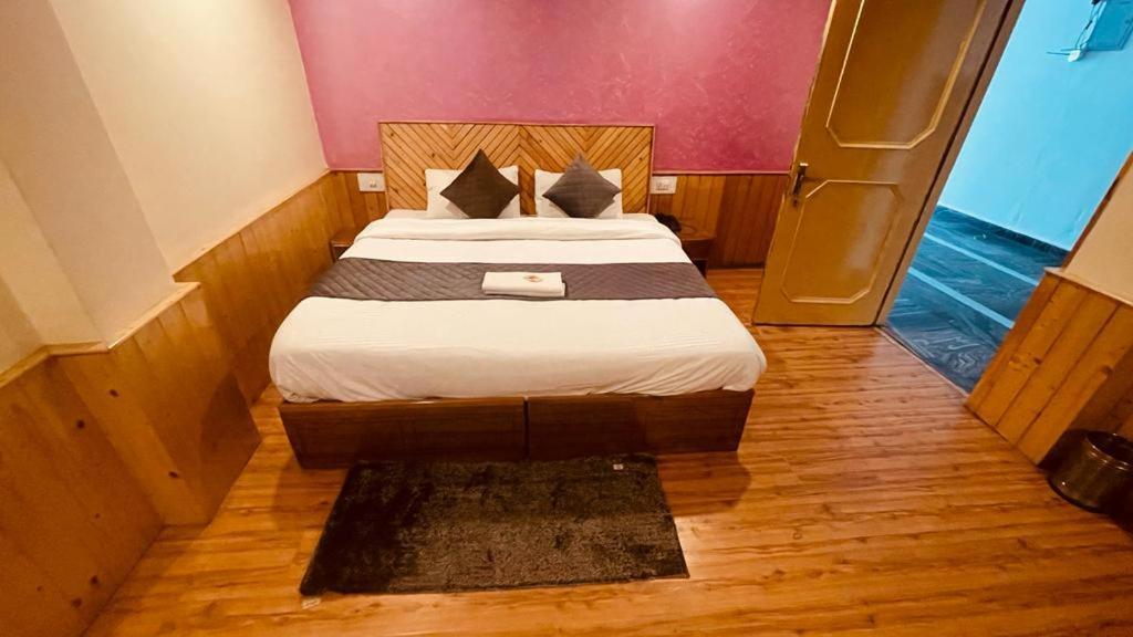 Sandhu Hotel & Restaurant Una  Εξωτερικό φωτογραφία